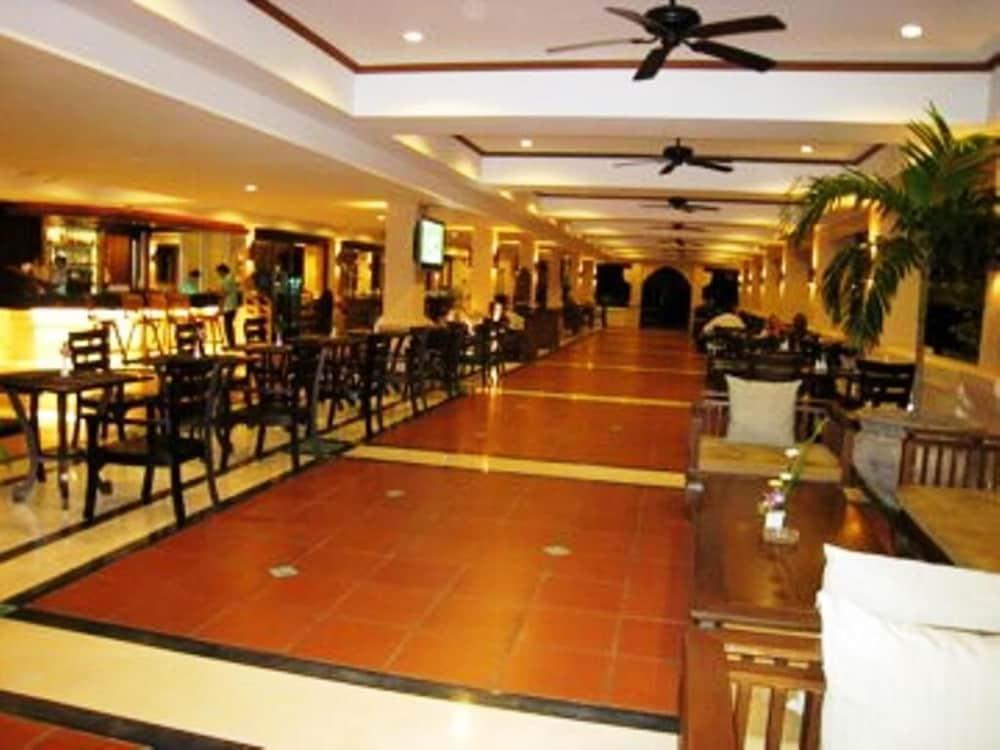 פאטאיה Avalon Beach Resort מראה חיצוני תמונה