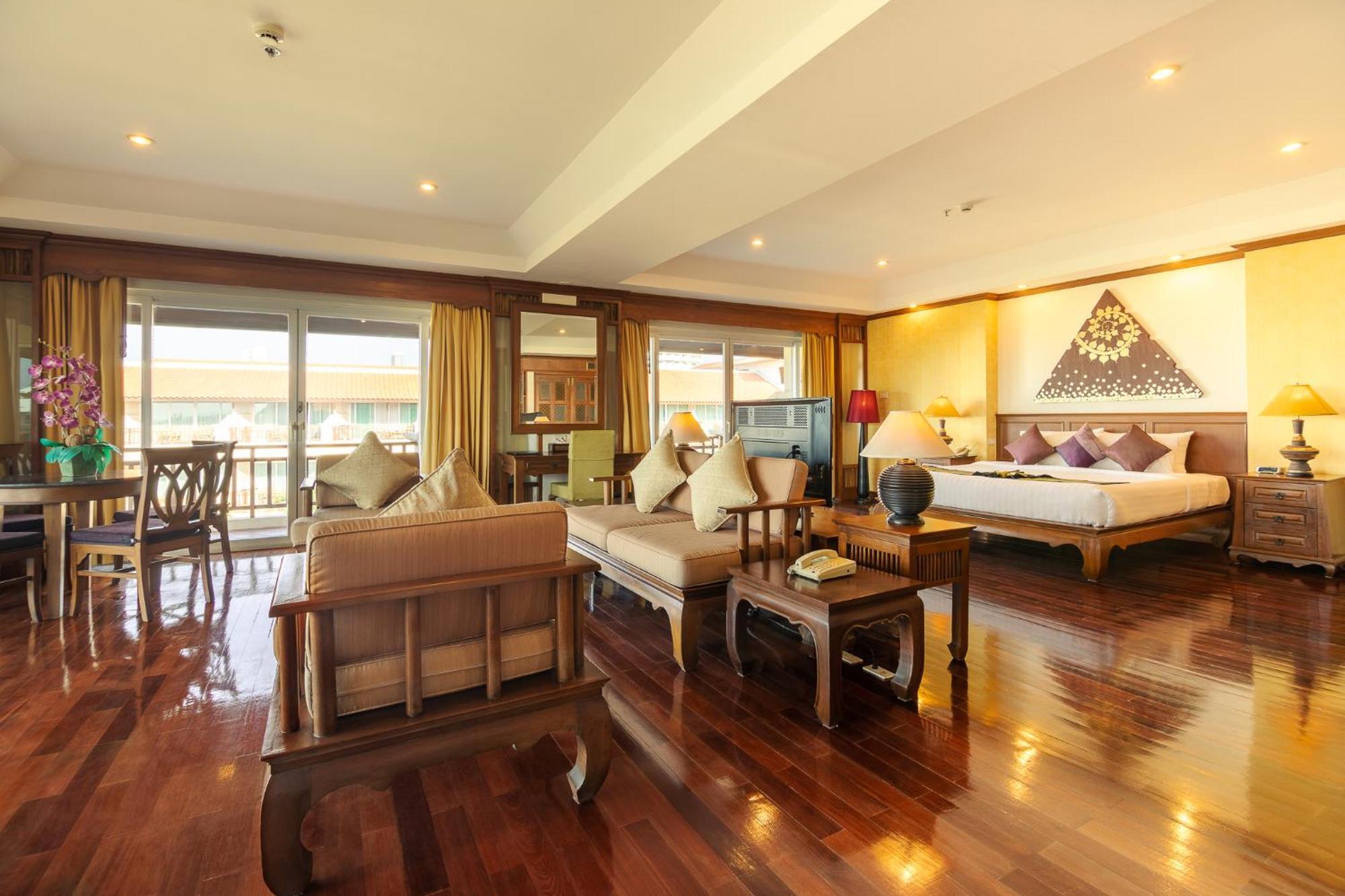 פאטאיה Avalon Beach Resort מראה חיצוני תמונה