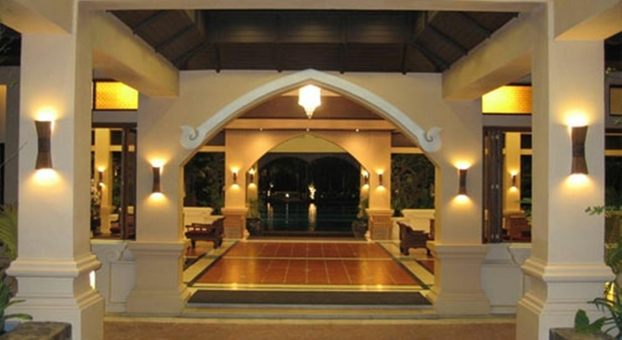 פאטאיה Avalon Beach Resort מראה חיצוני תמונה